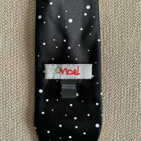 Noel Collection Rudolph the Red Nose Reindeer Men’s Tie - Picture 3 of 3